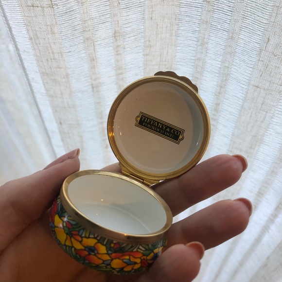 Tiffany & Co. Enamel Small Box - Picture 3 of 5